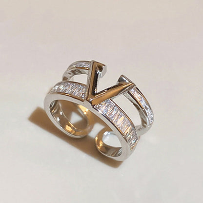Elegant V-Design Open Zirconia Adjustable Double Ring