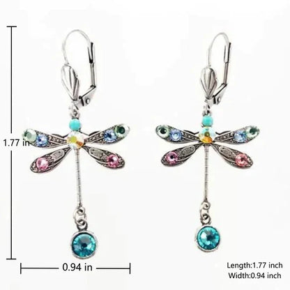 Lacey - Elegant dragonfly earrings with fine engraving