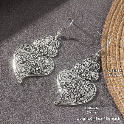 Elegant Filigree Heart Design Charming Maxi Hook Earrings