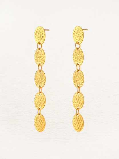 Dewi Hanging Oval Earrings Gold