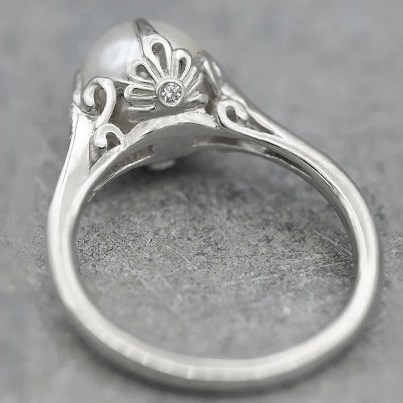 Art Deco Pearl Solitaire Gold Ring