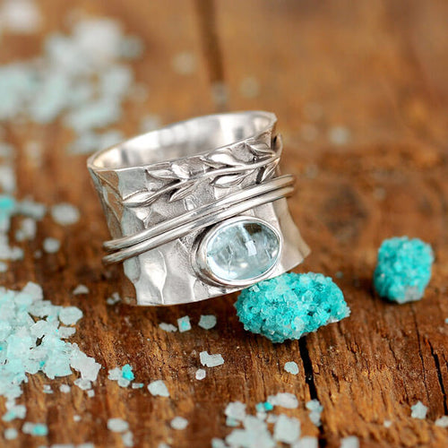 Handcrafted Aquamarine Leaf Spinner Silver Ring