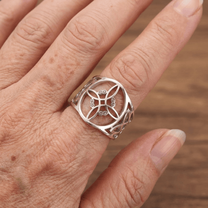 Vintage Stylish Cross Celtic Button Ring