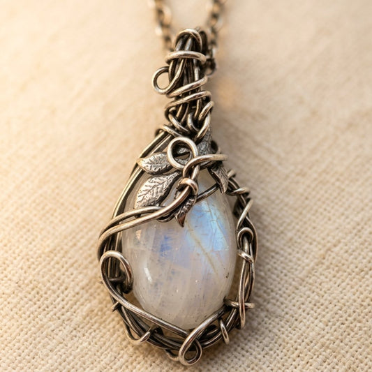Vintage Moonstone Silver Necklace