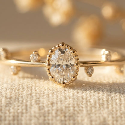 Inlaid Zirconia Outfits Copper Tone Ring