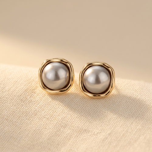 Sophisticated Black Pearl Earrings